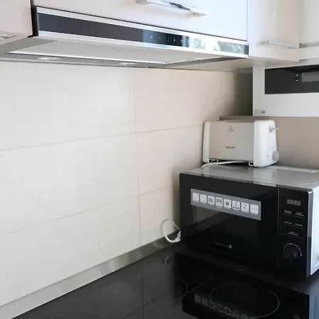 Maia Apartment *
